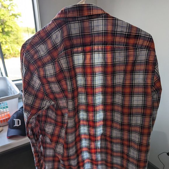 Vince Long Sleeve Casual Button Down Shirt - Picture 2 of 3